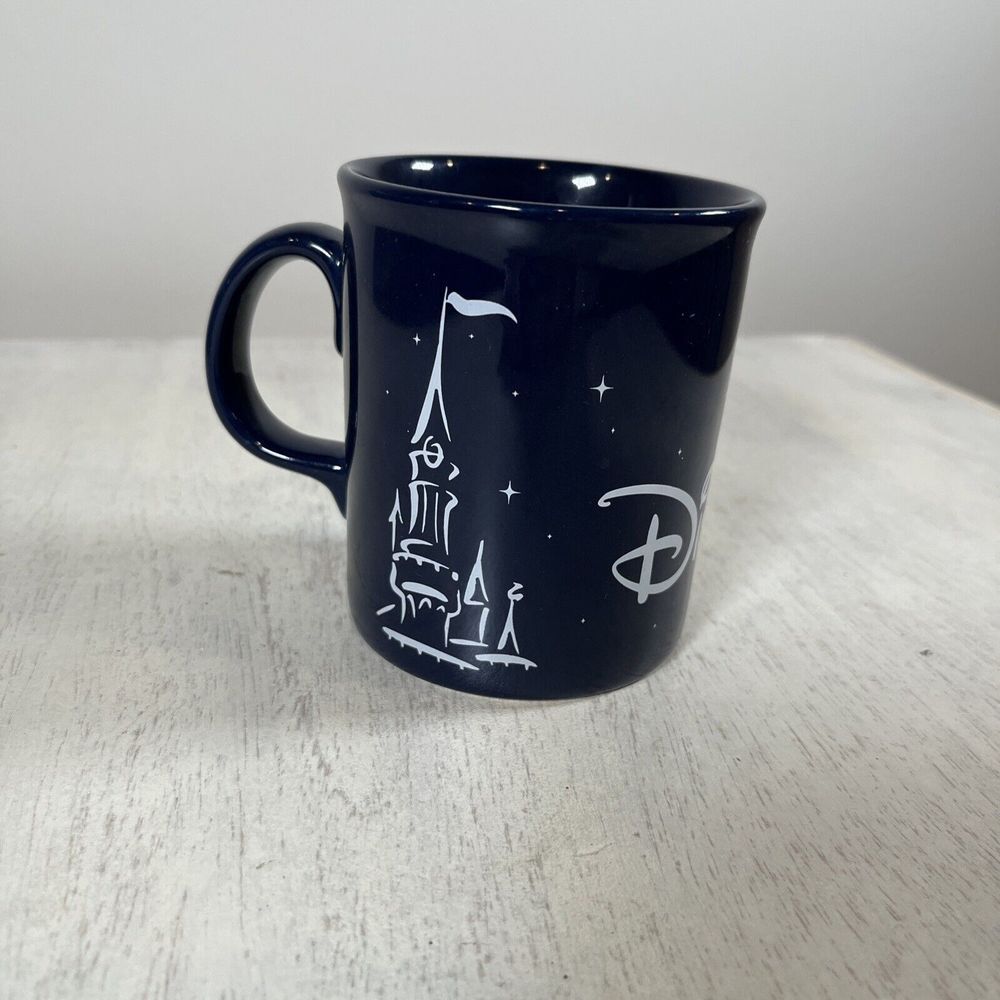 DISNEYLAND PARIS Castle Rare Blue‎ Coffee Mug Made in England